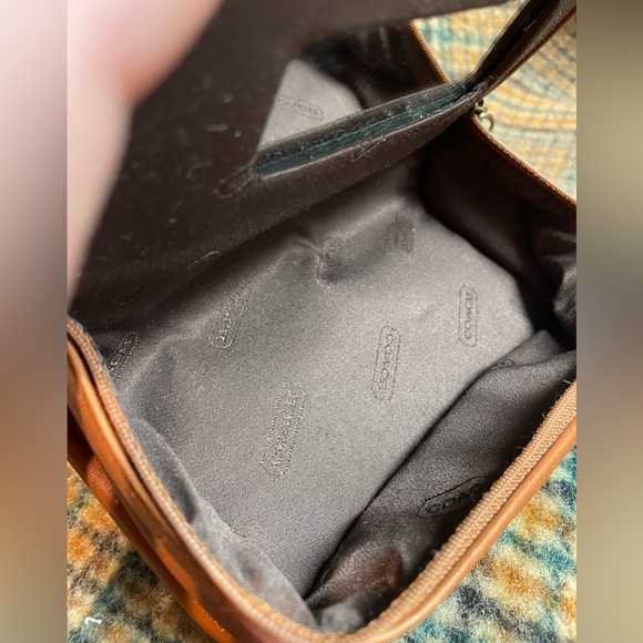 Coach 90s SLG Caramel Travel Case #6925 - Picture 7 of 8